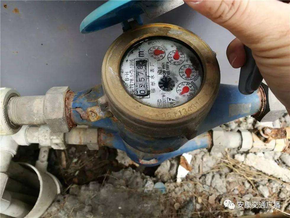 兴山家里水表在不用的时候空转，是漏水吗？